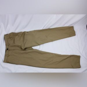 Lee total freedom relaxed for dress pants. Size 32x34